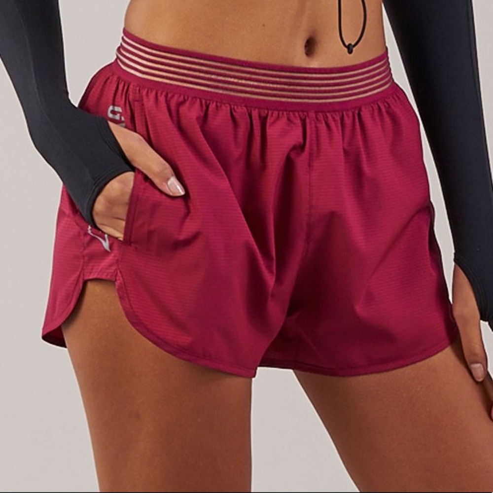 🌸 Gymshark Berry Pink Running Short